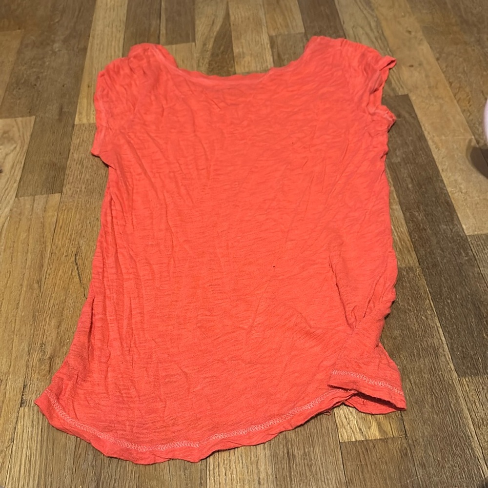 Aeropostale size large tee